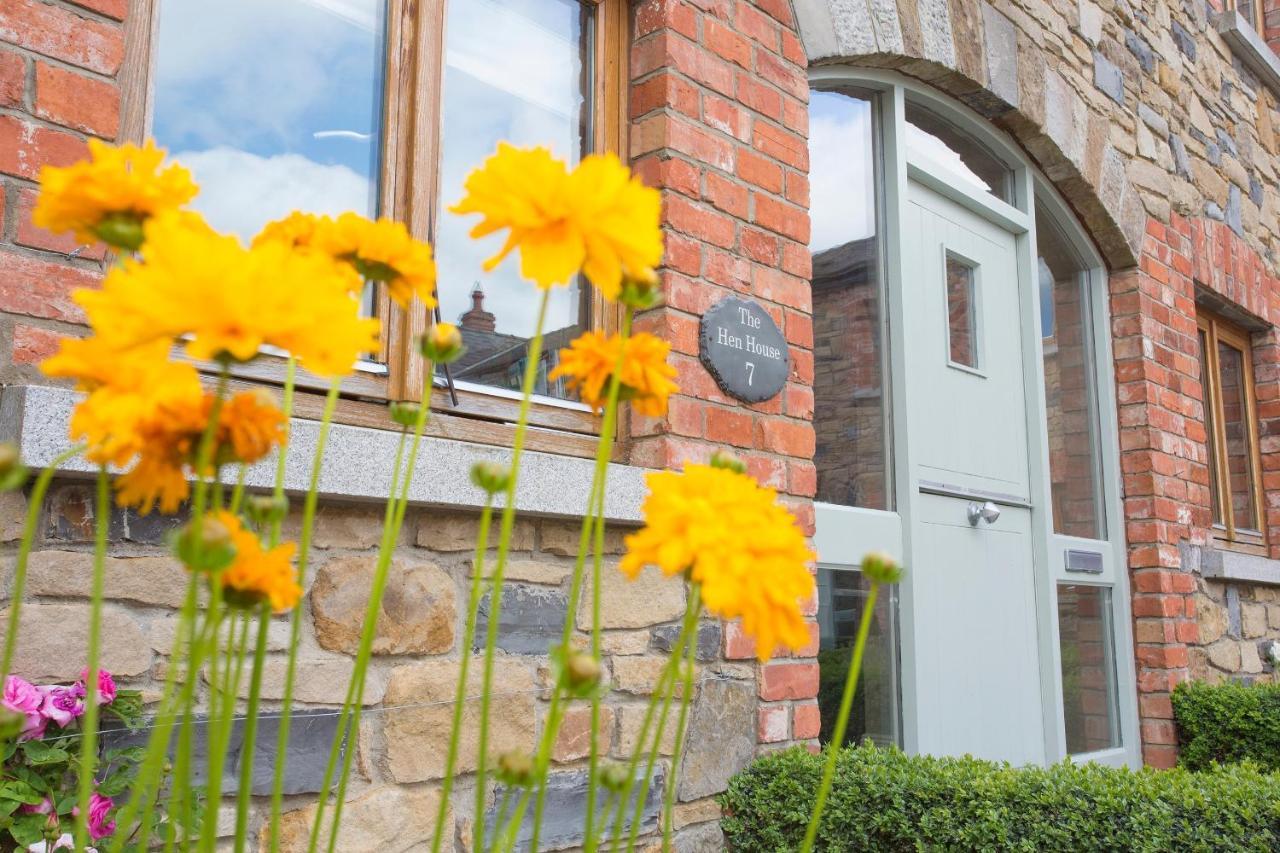Decoy Country Cottages Navan Exterior foto